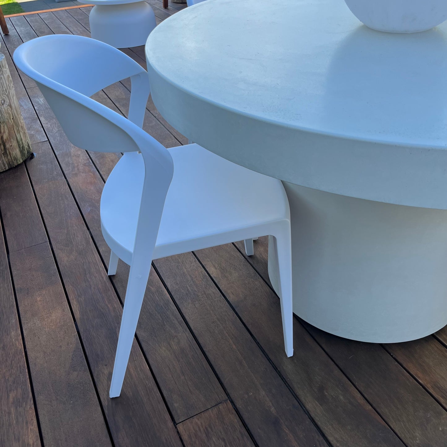 Kowhai Outdoor Chair - White