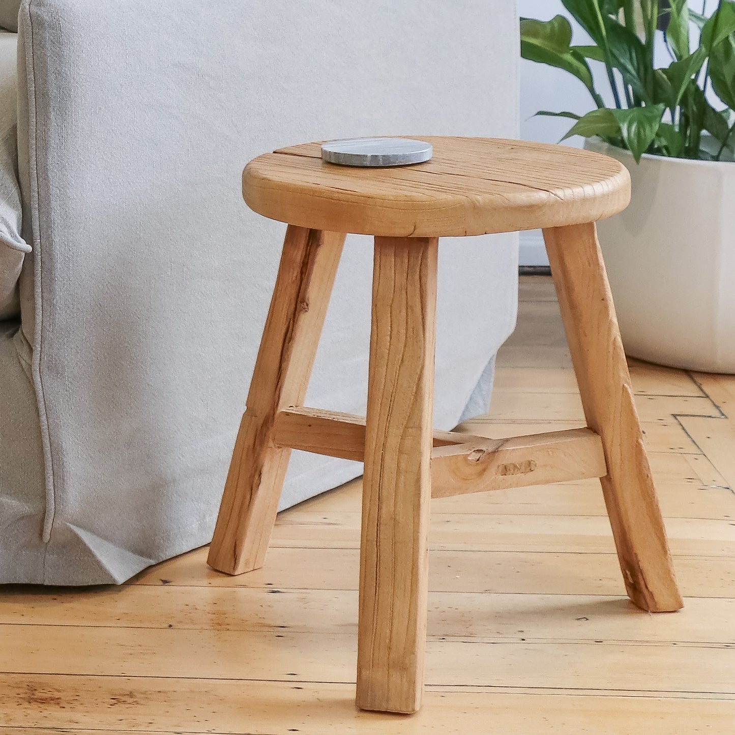 Parq Stool Round - Natural