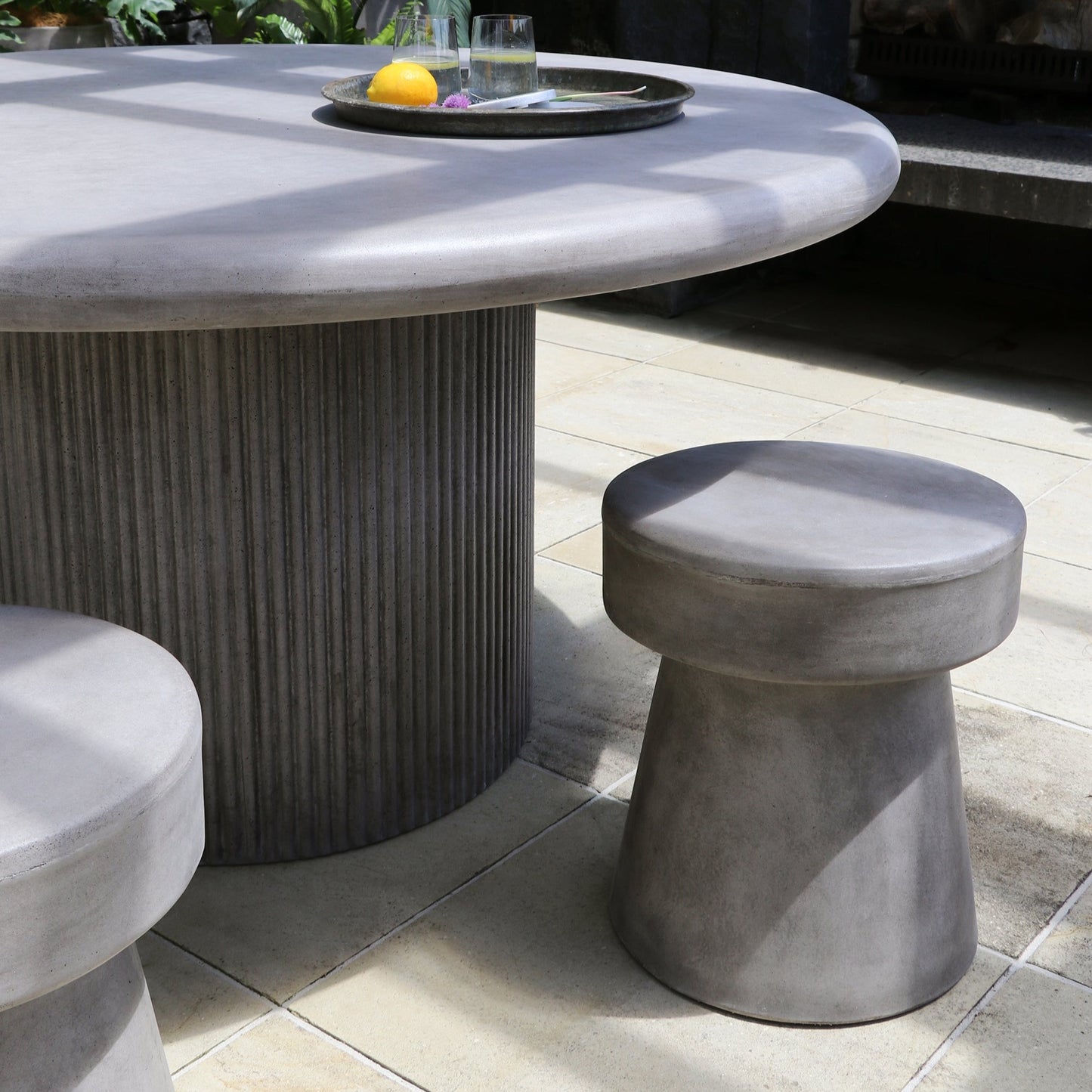 Mushroom Concrete Side Table / Stool - Grey