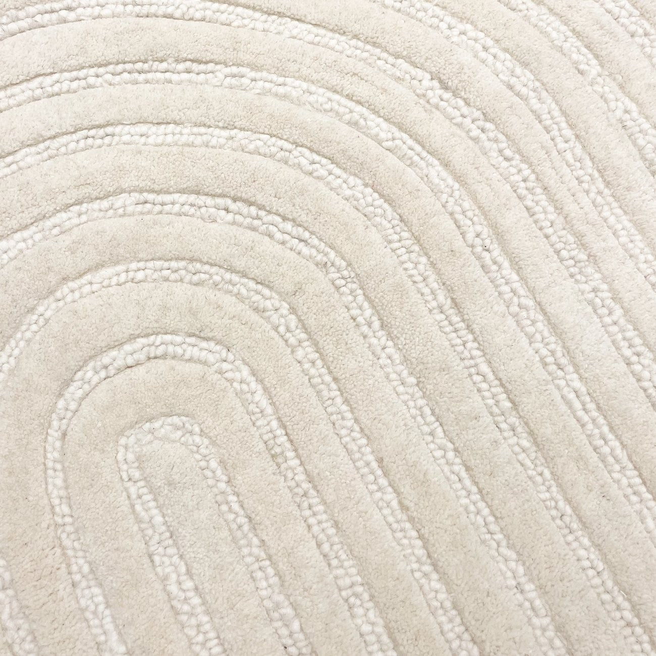 Pluto Rug 200 x 300cm - Ivory